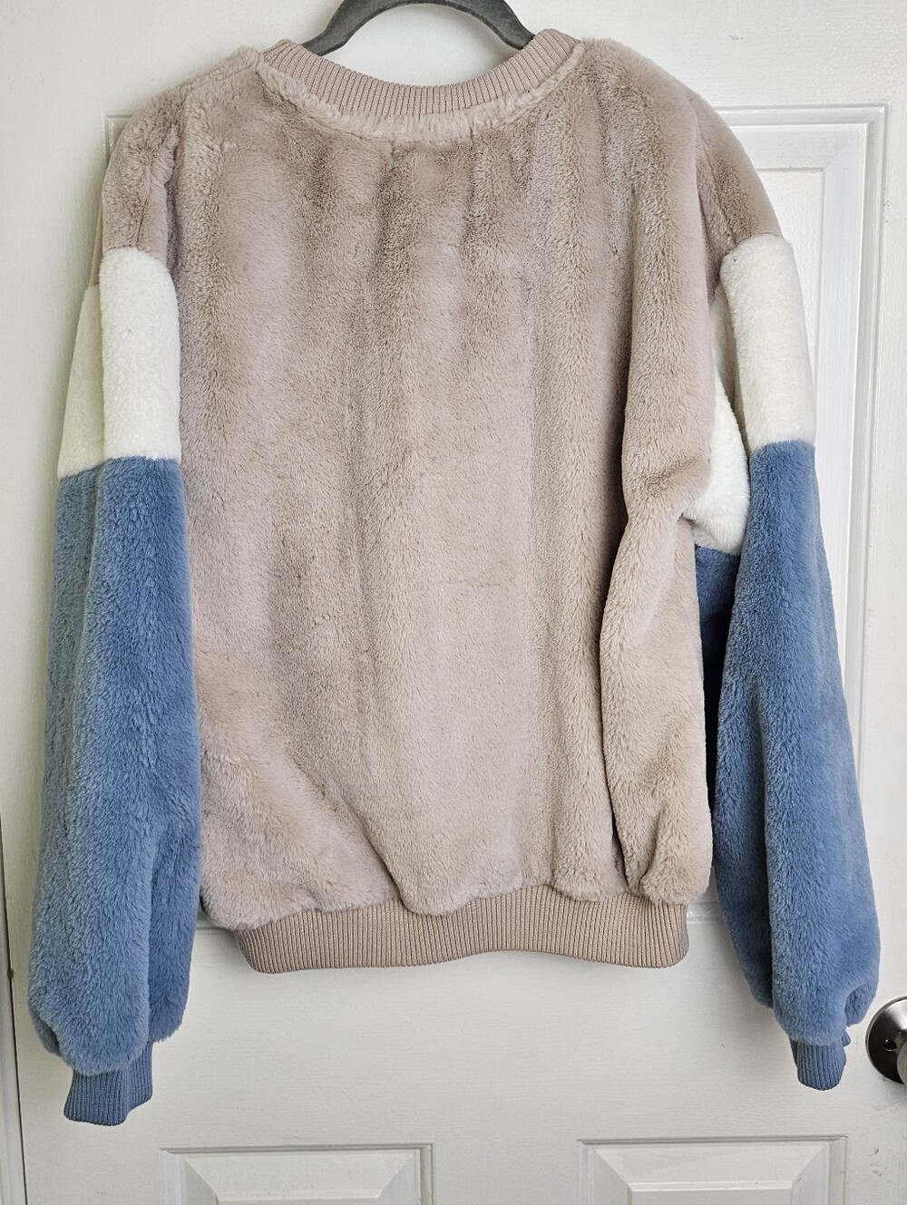 New Bershka Cozy Oversized Teddy Crewneck Sweater